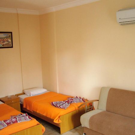 Gultepe Apartments Kusadasi Room photo